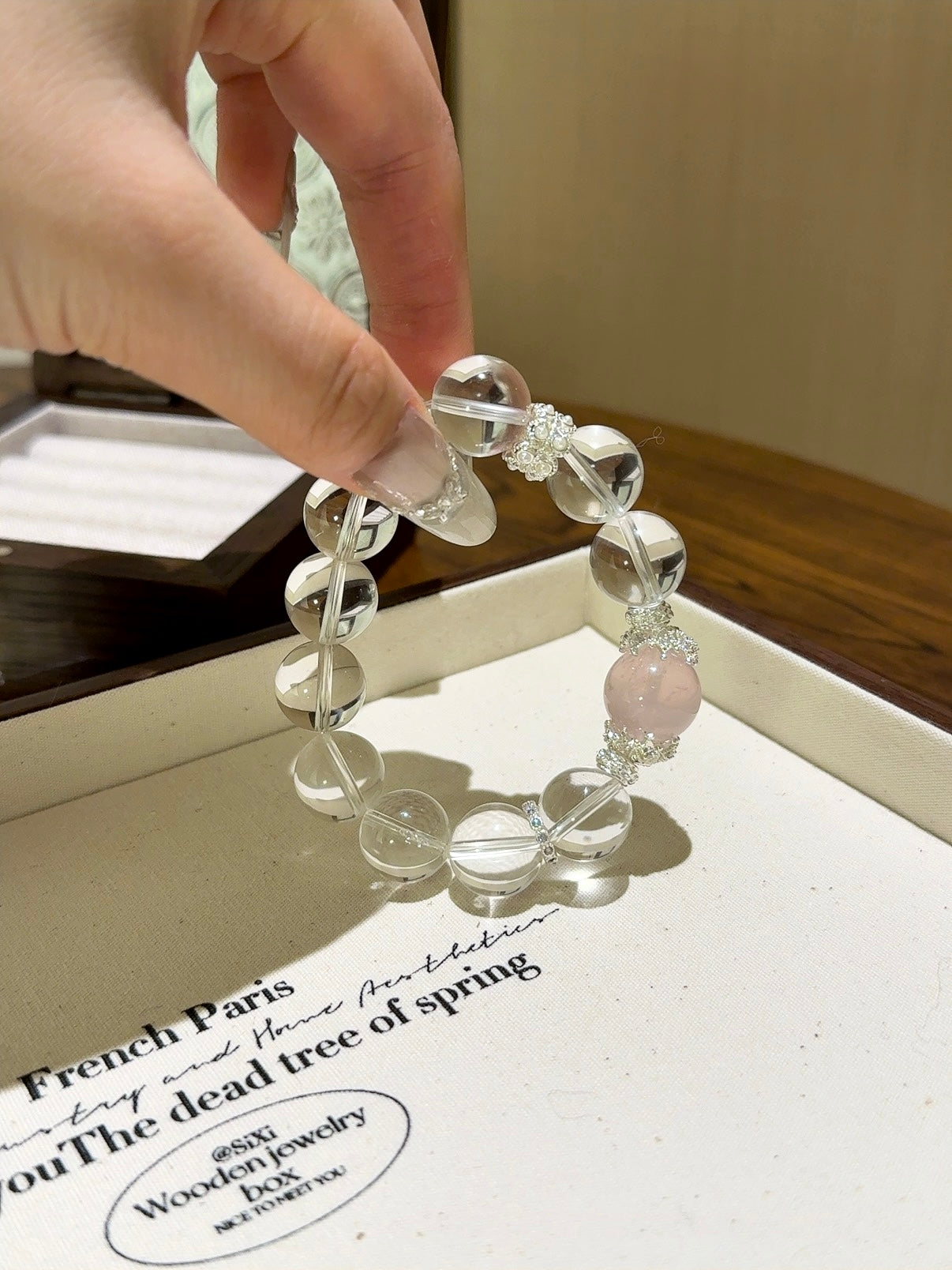▫️▪️ White crystal powder crystal bracelet
